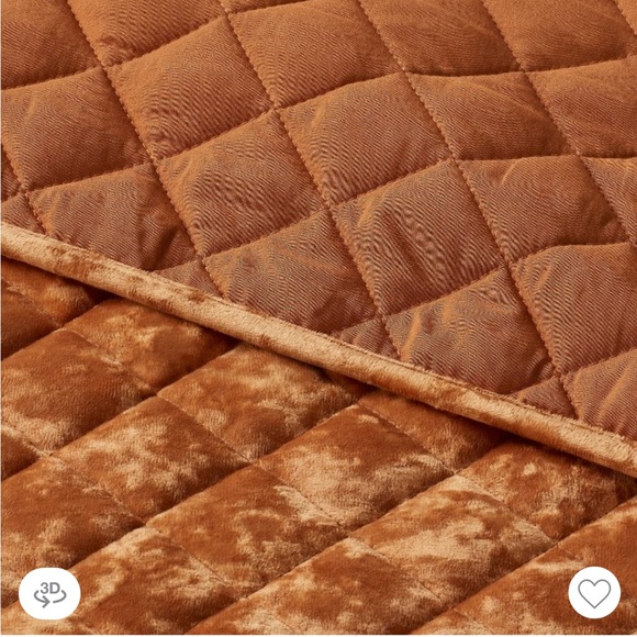 Threshold King Luxe Diamond Stitch Velvet Quilt. Camel - Picture 2 of 9
